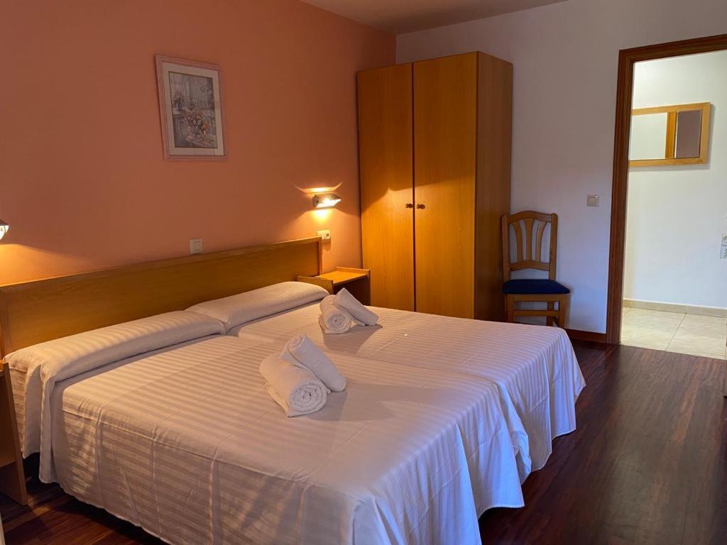 Hotel San Paio סנטיאגו דה קומפוסטלה מראה חיצוני תמונה